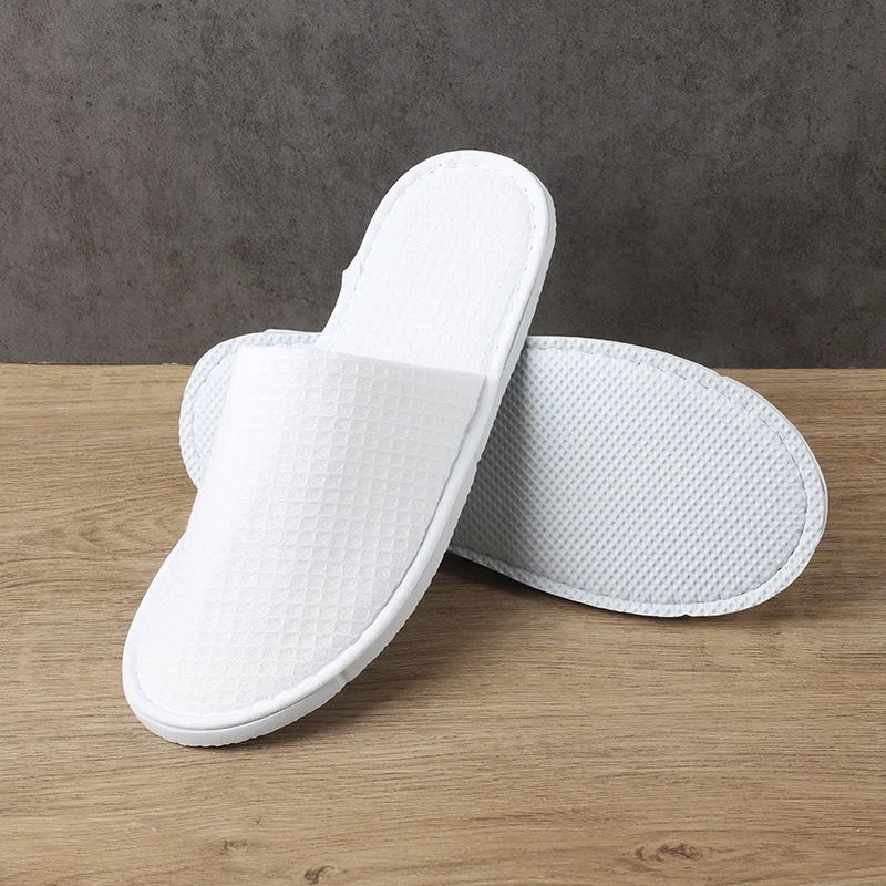 10 pairs of disposable waffle slippers with thickened anti slip properties for hotels and guests staying at home