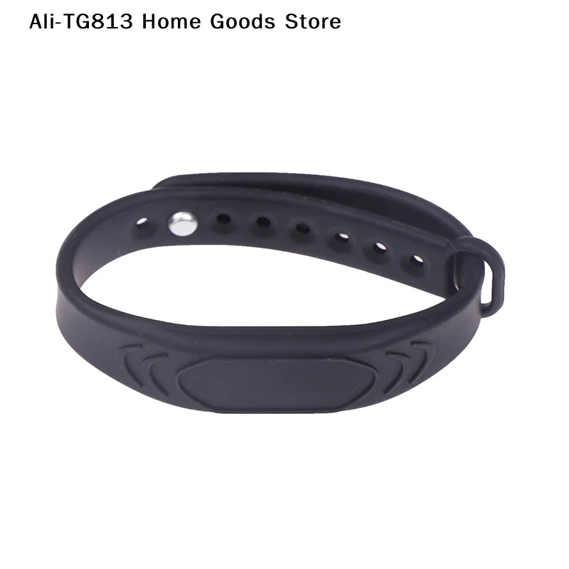 

[TG813]Adjustable Pure Black Silicone RFID Wristband 125KHz/13.56MHz 14443A IC Chip Waterproof Wristband Bracelet