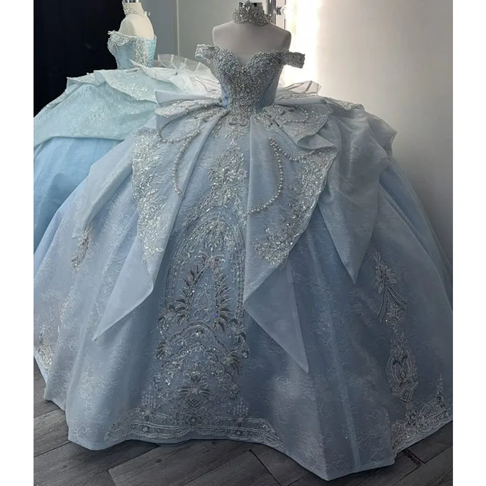 Rosa Quinceanera-Kleider, Schleife, herzförmiges Korsett, glitzernde Spitzenapplikationen, Ballkleid für Teenager, Festzugskleid, individuell gestaltet