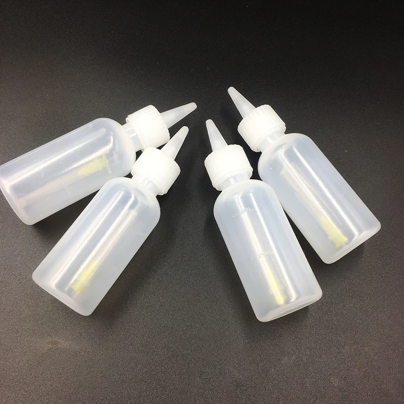 50ML Plastikflasche mit Nadel für Flüssigkeiten, Alkohol, Rosin, Lötfüllpaste, Spender für Handy-PCB-Reinigung, Schweißen und Reparatur – Detail 1