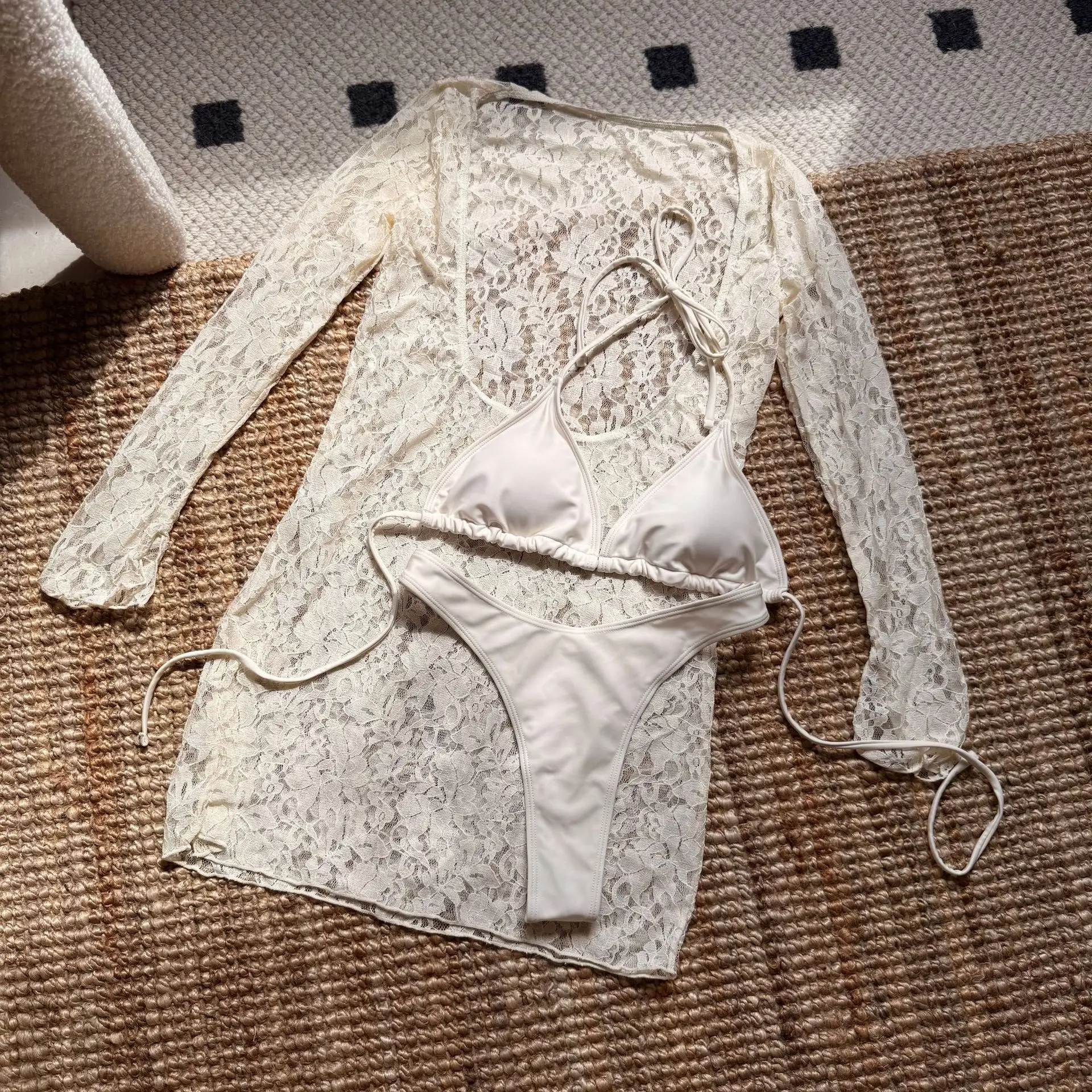 Seksowne, proste zestawy bikini, trzyczęściowe, z długim rękawem, koronkowe sukienki, prześwitujące stroje kąpielowe, kostiumy kąpielowe, stroje plażowe, tankini.