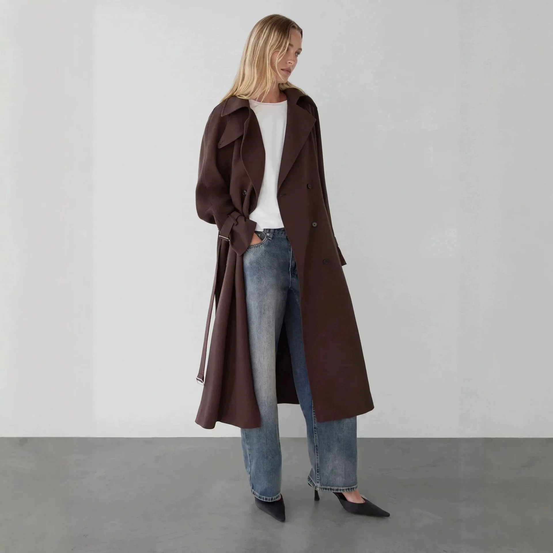 Europe, America, Popular High-end Double-breasted Trench Coat Women's Stand-up Collar Waist Loose Silhouette Temperament Coat Lo