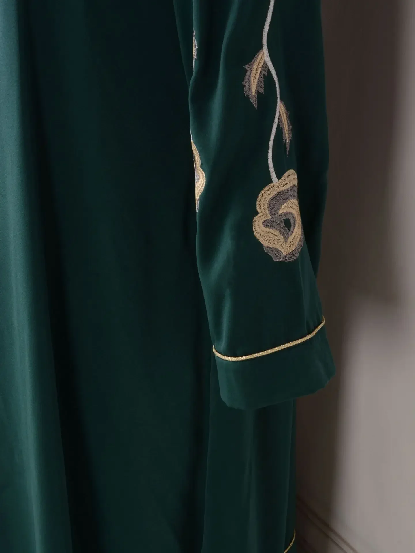 Broder robe musulmane femmes Abaya élégant dubaï turquie arabe vêtements islamiques Caftan saoudien musulman Abaya pour les femmes robes