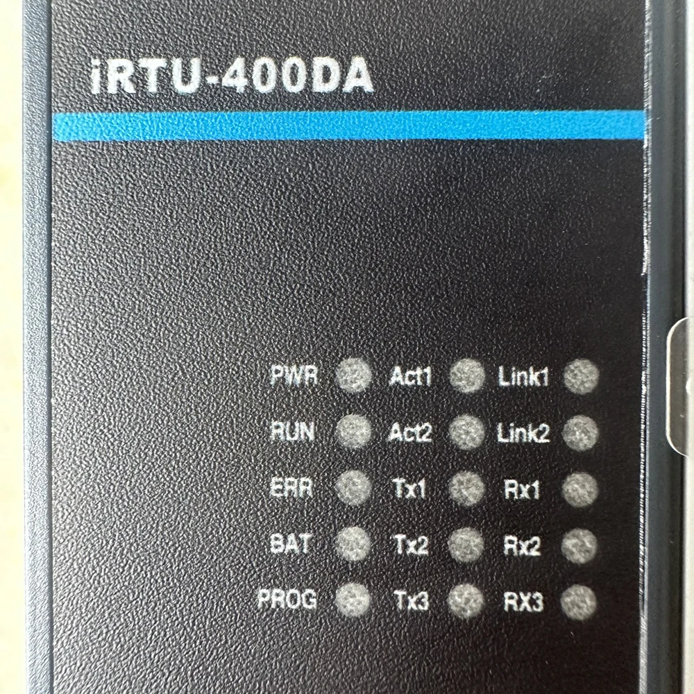 ADAM-3600 ADAM-3600-C2GL1A1E RTU Terminal cerdas nirkabel Remote Iot IRTU-400DA untuk Advantech