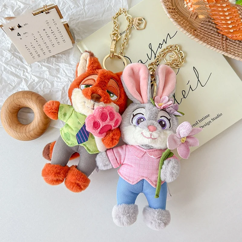 Porte-clés en peluche Zootopia véritable, dessin animé classique, petit pendentif de sac, tentures, cadeaux de noël et d'anniversaire pour enfants, offre spéciale