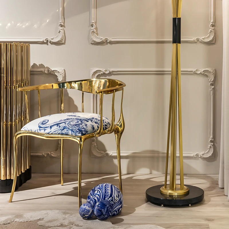 

Обеденный стул из чистой меди, высококачественный одиночный стул для приема, домашний стул для отдыха со спинкой для виллы