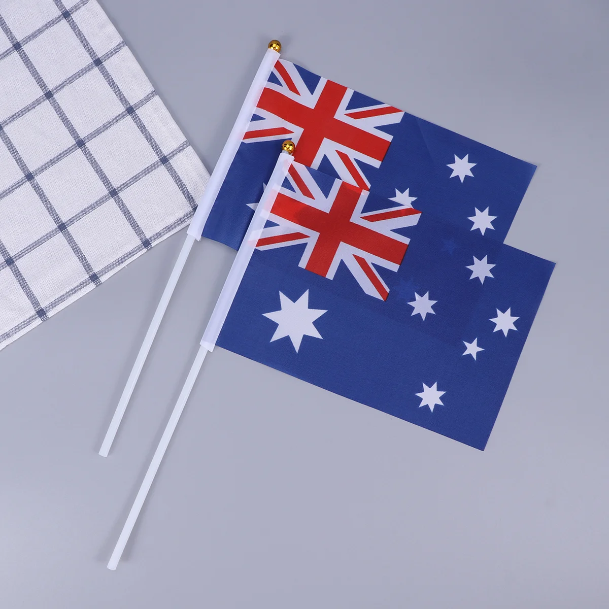 

50Pcs Hand Held Flags Australia Ideal for International Sports Events Portable Decor Australia Stick Flag Hand Held Stick Flags