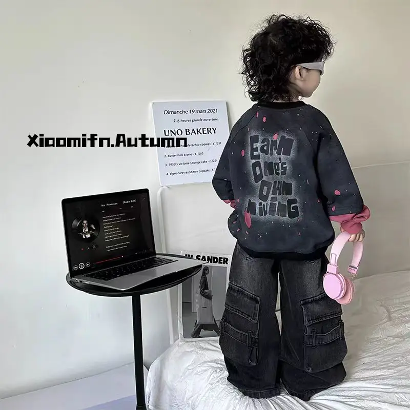 Children's Korean Version Suit 2025 Autumn New Boys' Fashion Ripped Fake Two-piece Sweater Cool Handsome Tooling Jeans