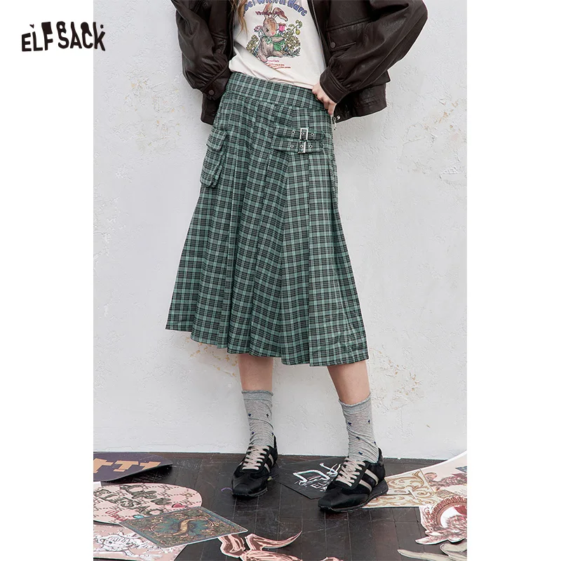 ELFSACK 2025 Autumn New Arrival Casual Checkered Pocket Asymmetric Pleated Street Style Midi Skirt For Woman