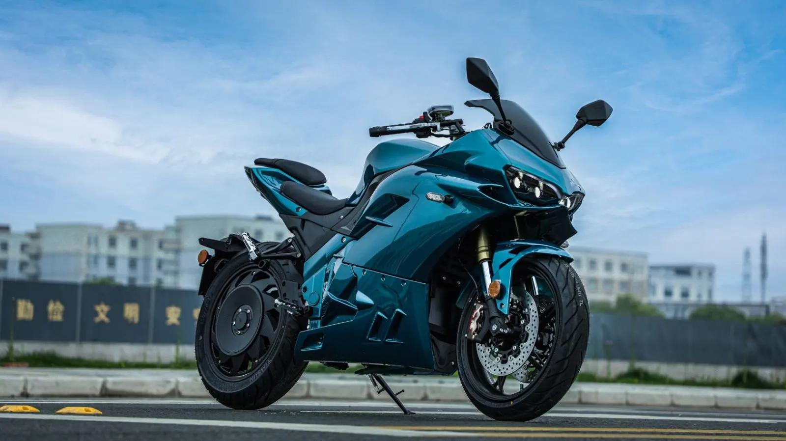 STLF 72v 2000w 120km/h Speed Sport Bike Electric Scooter Mini  Motorcycle Sales