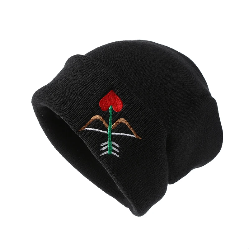 Strickmütze mit Herz-Stickerei für Damen, warme Wintermütze, winddichte Totenkopfmütze, lässige Mütze