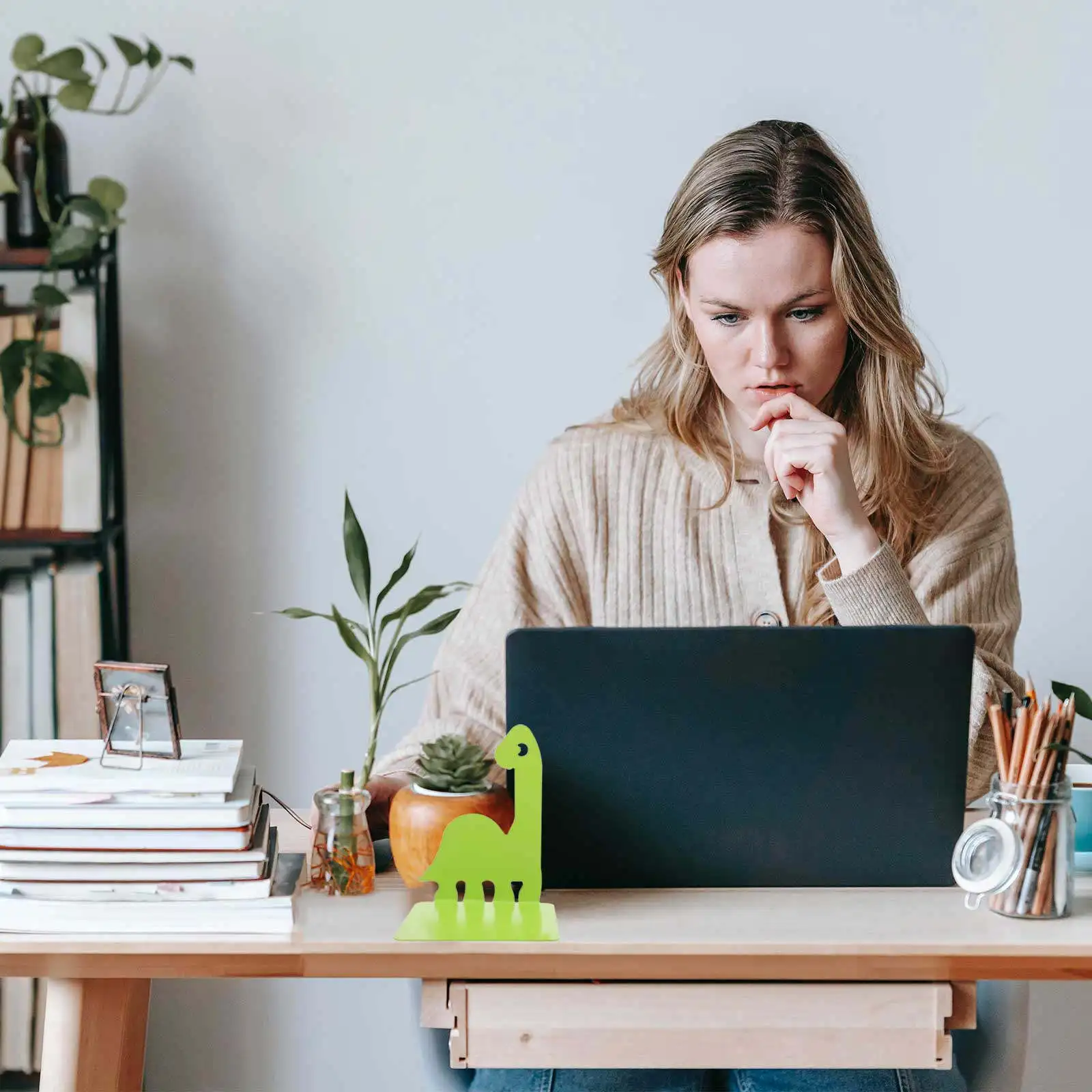 

Металлические подставки для книг в виде динозавров, 6x5 дюймов, зеленые, мультяшные, настольные, для хранения книг, держатели для книг, подставки для файлов