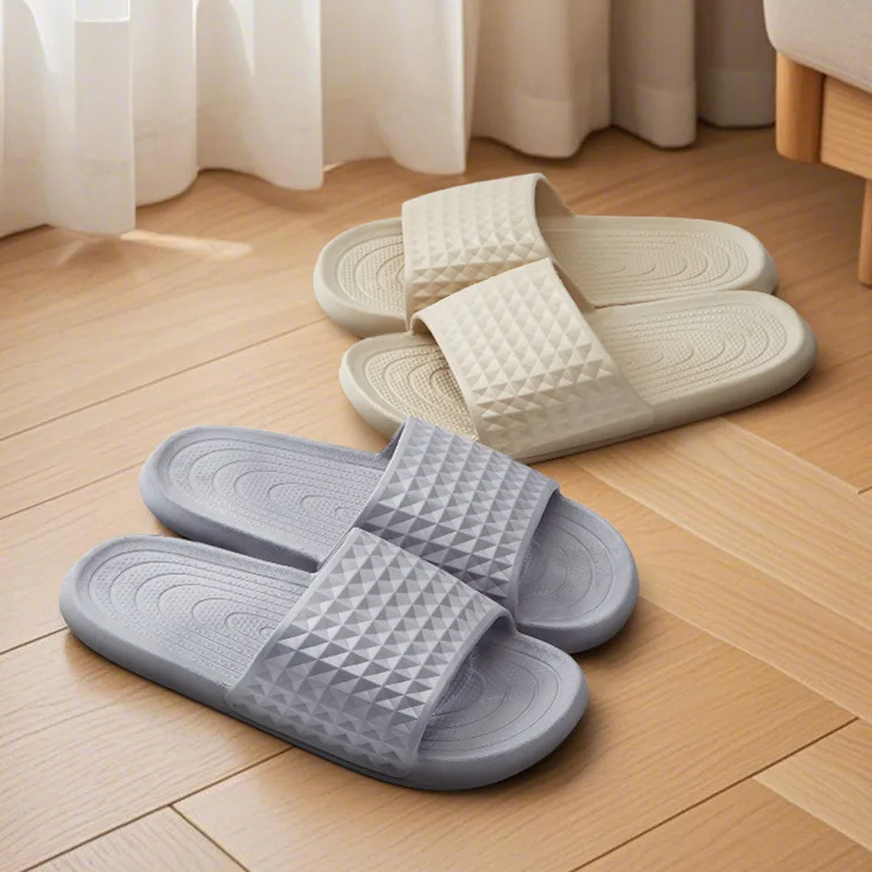 Soft Home Slippers Couple Summer Indoor Skid Proof Bathroom Slippers Sandals Hotel Solid Color Men Flip Flops New Flat Shoes