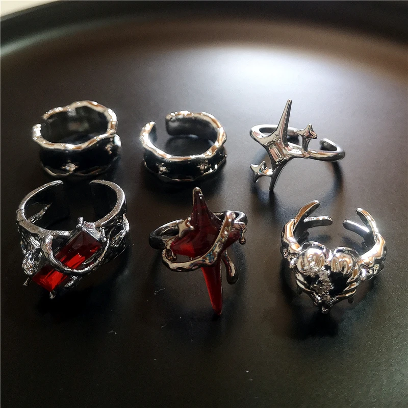 القوطية الشرير الأسود كريستال القلب الحب الأحمر الصليب هندسية بالتنقيط النفط افتتاح حلقة Y2K الجرونج كول الهيب هوب مجوهرات EMO اكسسوارات