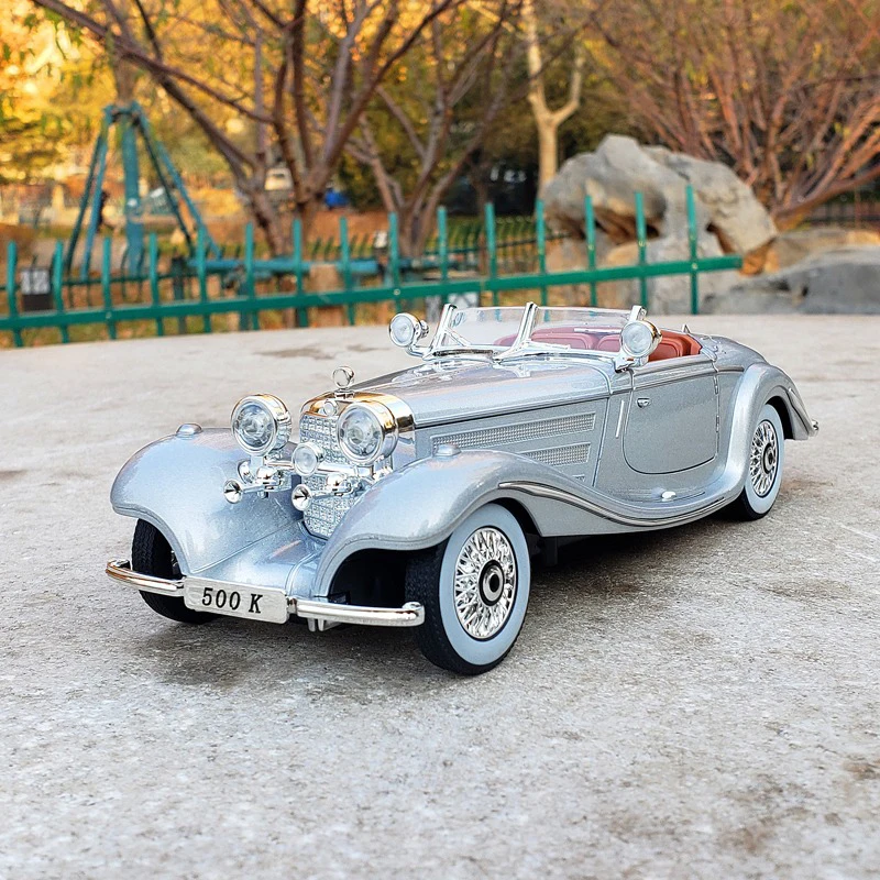 

1:24 Diecast 1936 Benzs 500K Alloy Car Model Metal Toy Classic Vehicle Car Model Simulation Sound Light Kids Gift Collection