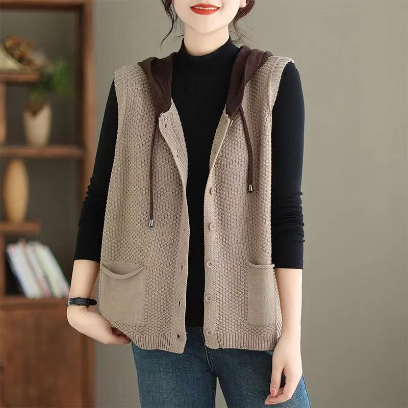 2024 New Hooded Knitted Vest Coat Women\'s Spring Autumn Sweater Sleeveless Jacket Design Sense Fashion Waistcoat Tide Female Top