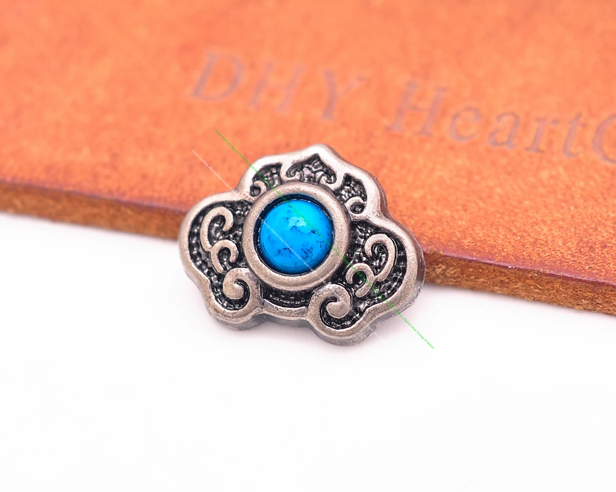10Pcs 15*20mm Vintage Decoration Purse Leathercraft Collar Accessories Conchos DIY Handcraft leather Screw Back Wallet Buckle
