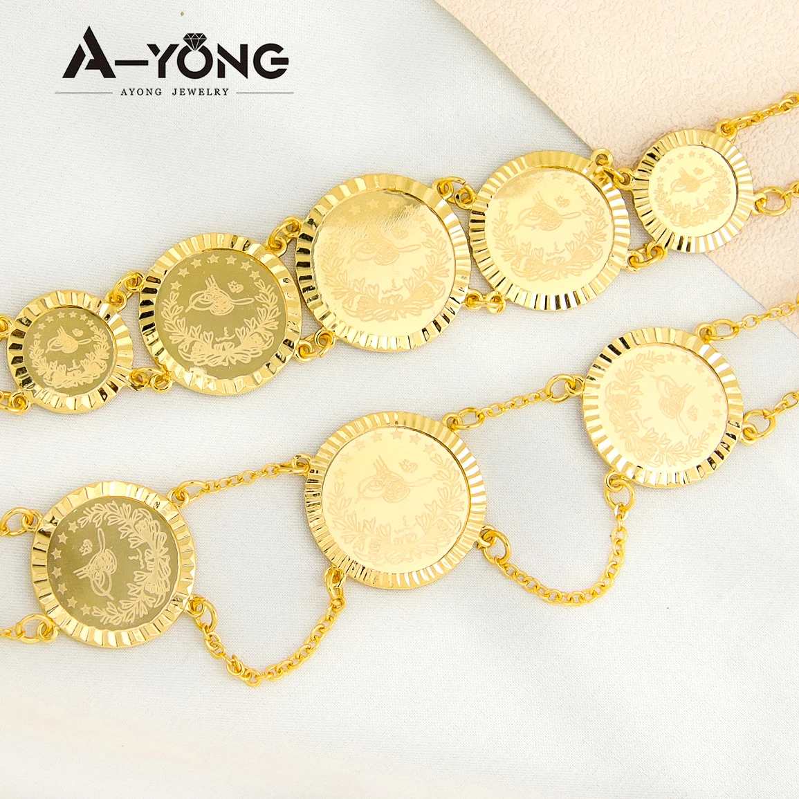 Islamisches Vintage-Gold-Schmuckset, 21 Karat vergoldetes Kupfer, türkische Lira-Münzen, Halskette, Armband, Ohrringe, Luxus-Schmuck aus dem Nahen Osten – Detail 6