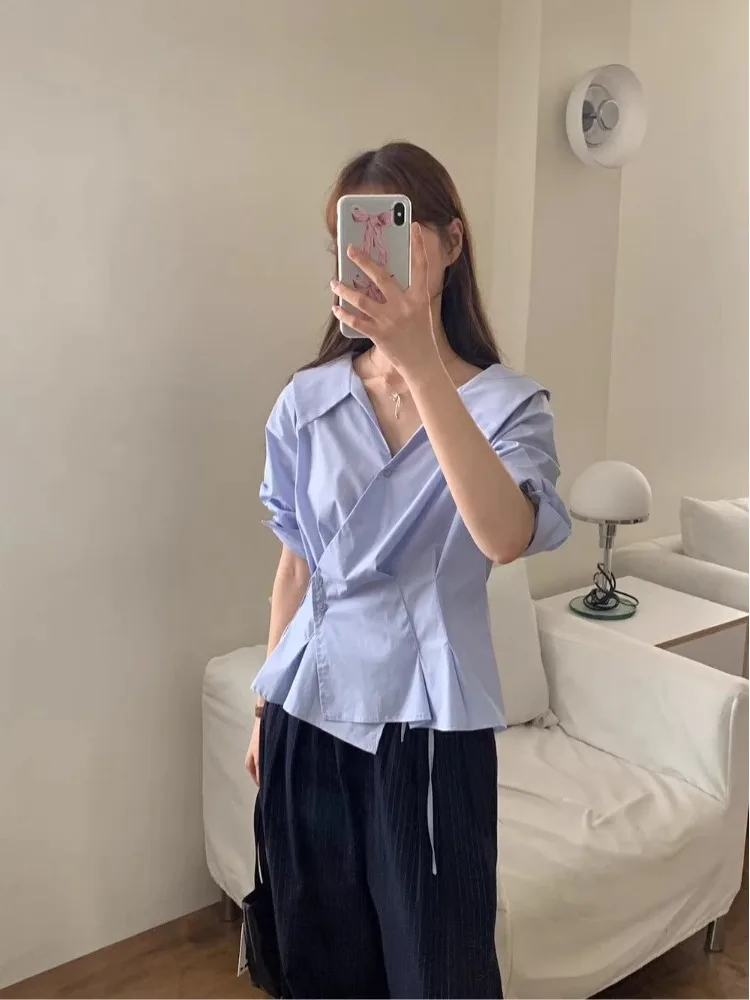 Ele V-ne ort-sved irt ผู้หญิง Faion Design Sensation Slim-fit ปุ่มด้านบนปิดด้านข้าง Bule เอว cinching