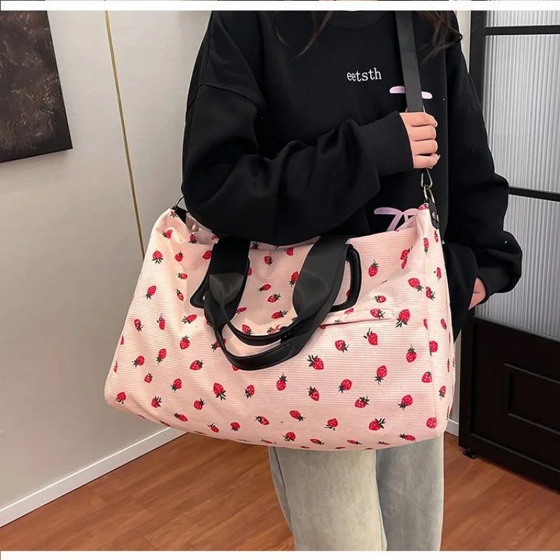 

Fashionable Solid Color Commuter Tote Handbag With Crossbody Strap For Everyday Business Use By Ladies