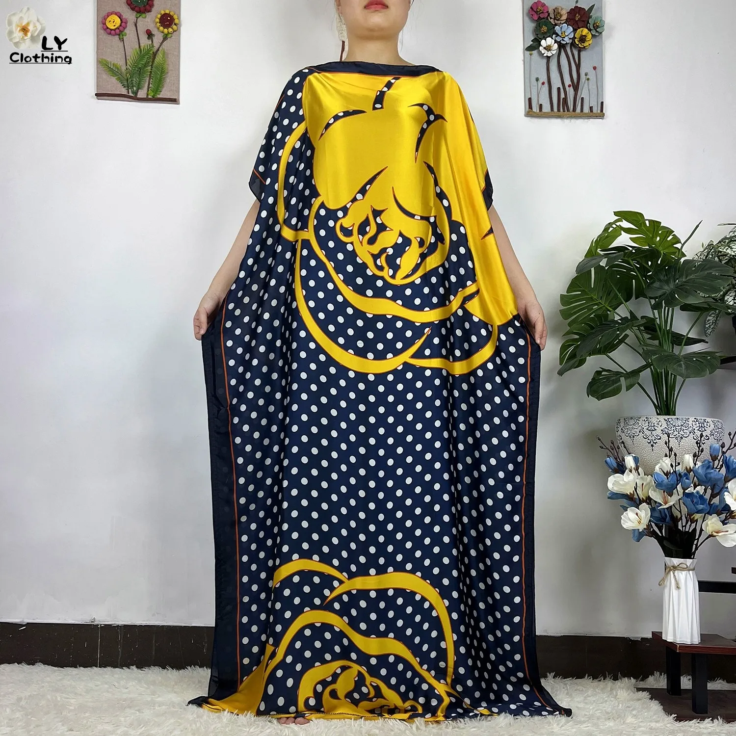 2023 New African Fashion Short Sleeve Colored Pattern Dubai Women Summer Real Silk Soft Printing Loose Tradition Muslim Dress
