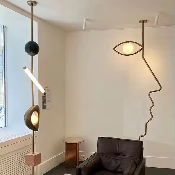 

Creative and Personalized Design of Floor Lamp With Eyes, Soft Decoration of bar and Restaurant Lines, Long Strip Lamp