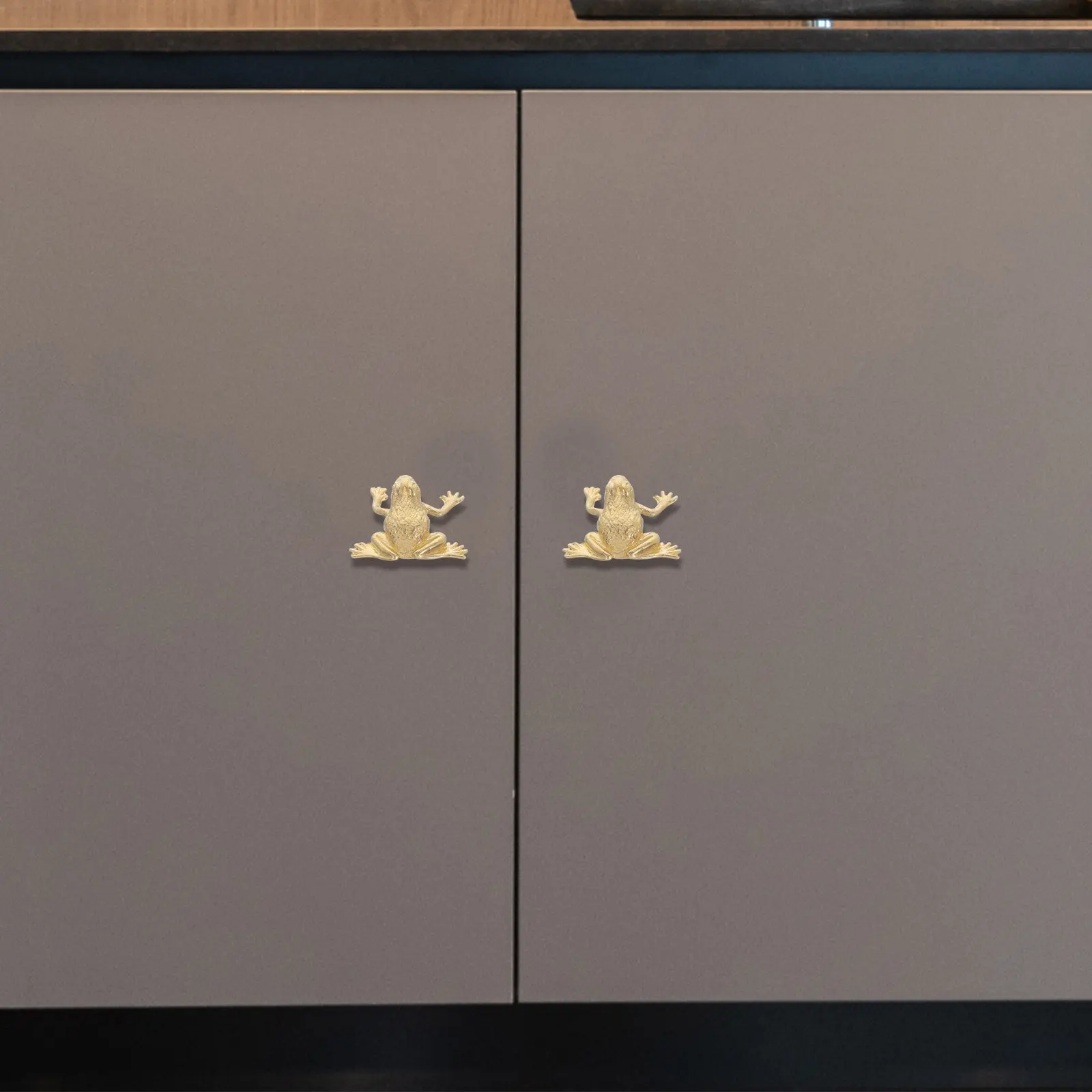 Brass Frog Door Knobs Vintage Animal Cabinet Handles Feng Shui Hardware for Wardrobes Dressers Furniture Retro Brass Pulls