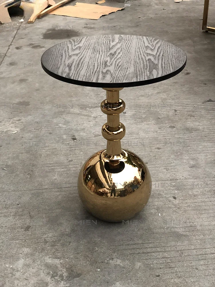 Modern and Unique Creative and Slightly Luxury Sofa Side Table round Pear-Shaped Corner Table