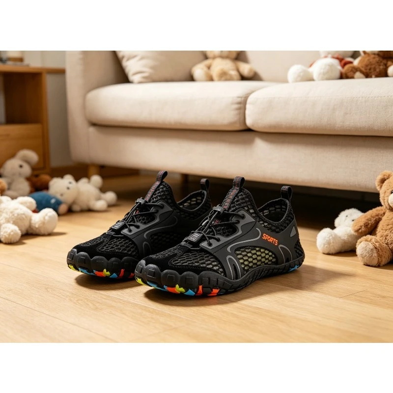 

Professional Aqua Shoes Men Non-slip Water Shoes In Trekking Upstream Shoes Quick-Dry Beach Light Water Sports Sneakers