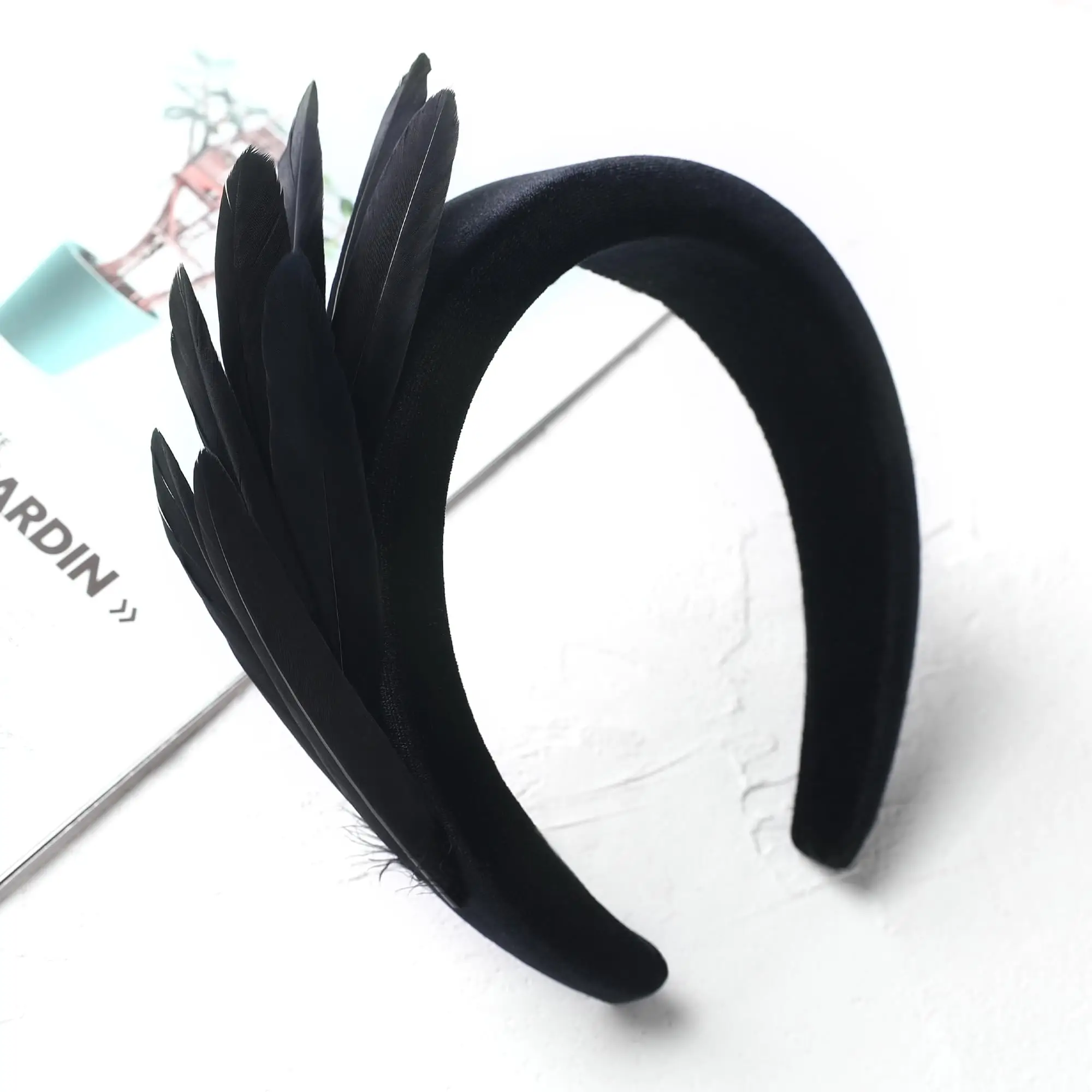 Charmante Fascinator Feder 1920er Jahre Stirnband Kentucky Derby Stirnband Hochzeit Braut Cocktail Tea Party Kopfbedeckung für Frauen Mädchen – Detail 2