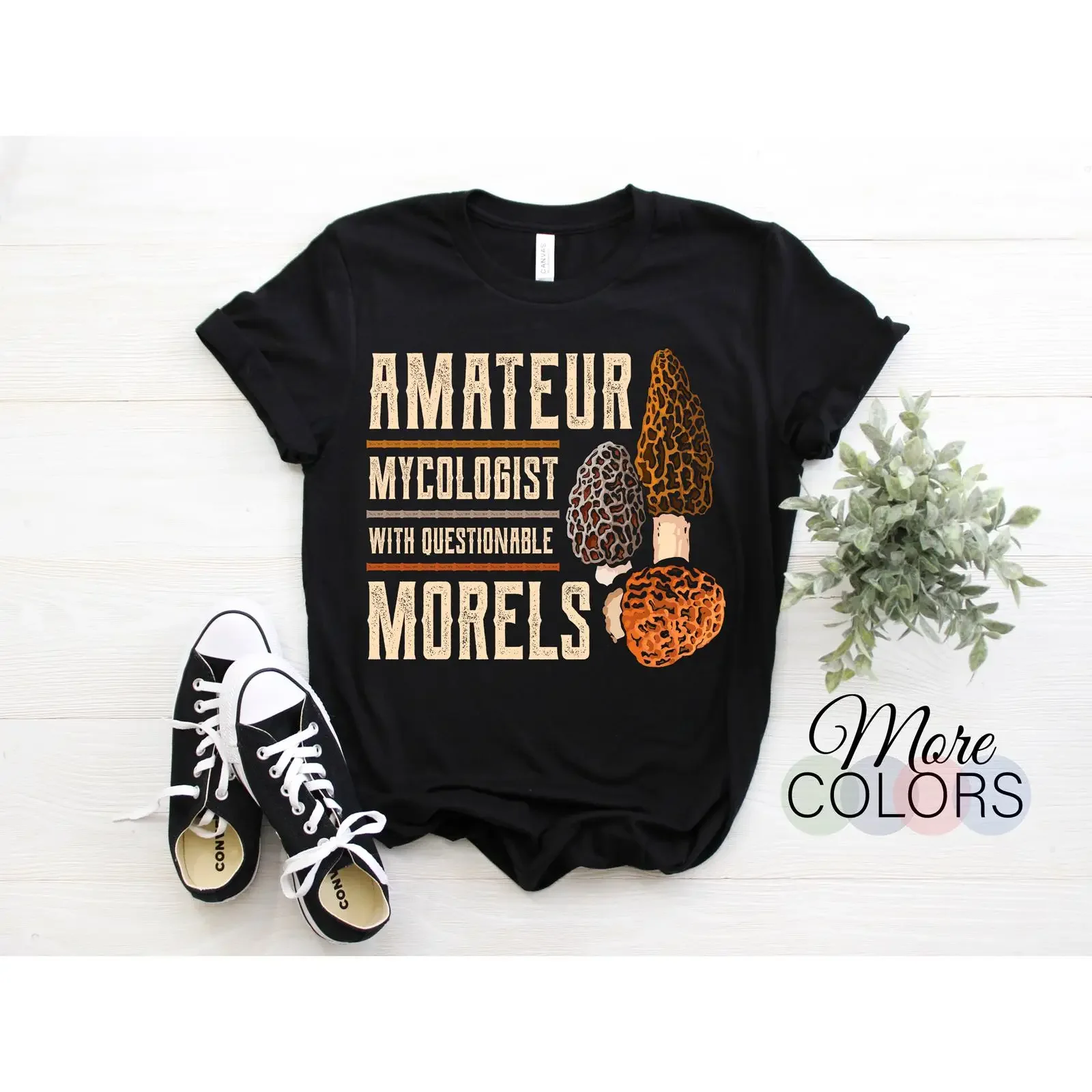 Amateur Mycologist With Questionable Morels Funny T Shirt Mushroom Mycology for Fungi Foraging Lovers vintage Washed