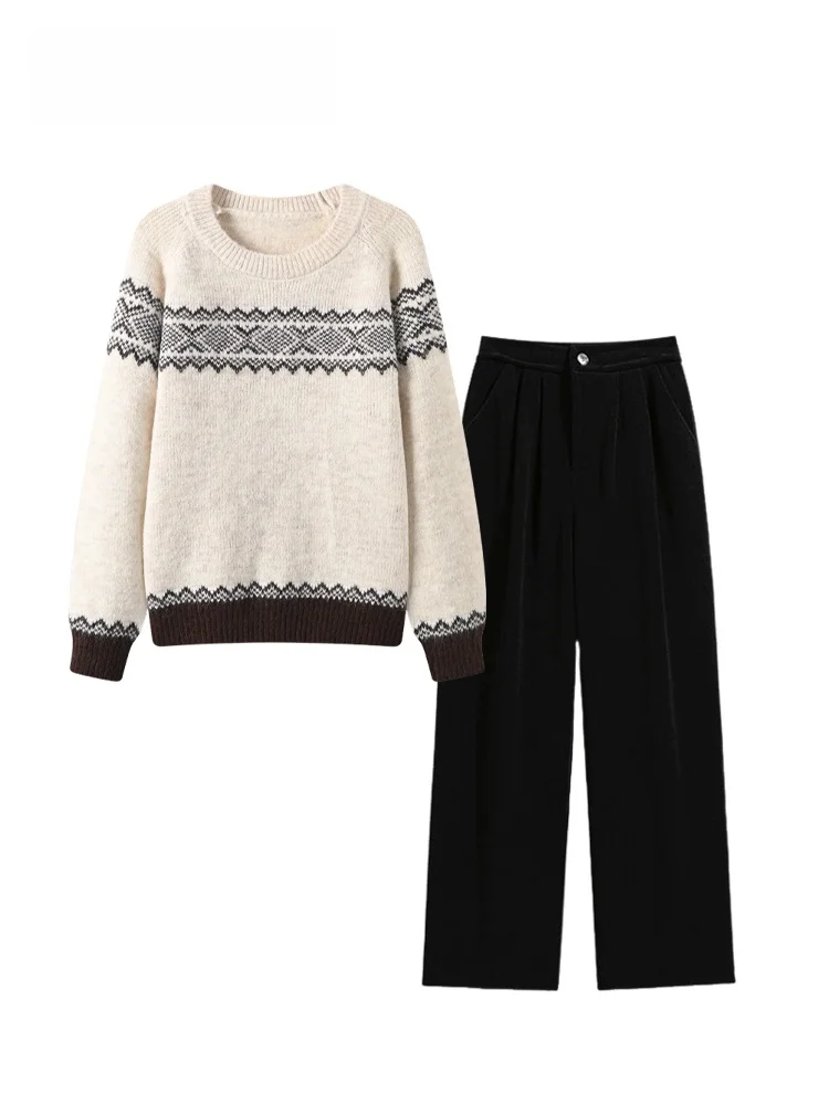 

Комплект женской одежды CaraCLUB: осенне-зимний повседневный костюм из свитера и брюк прямого кроя большого размера