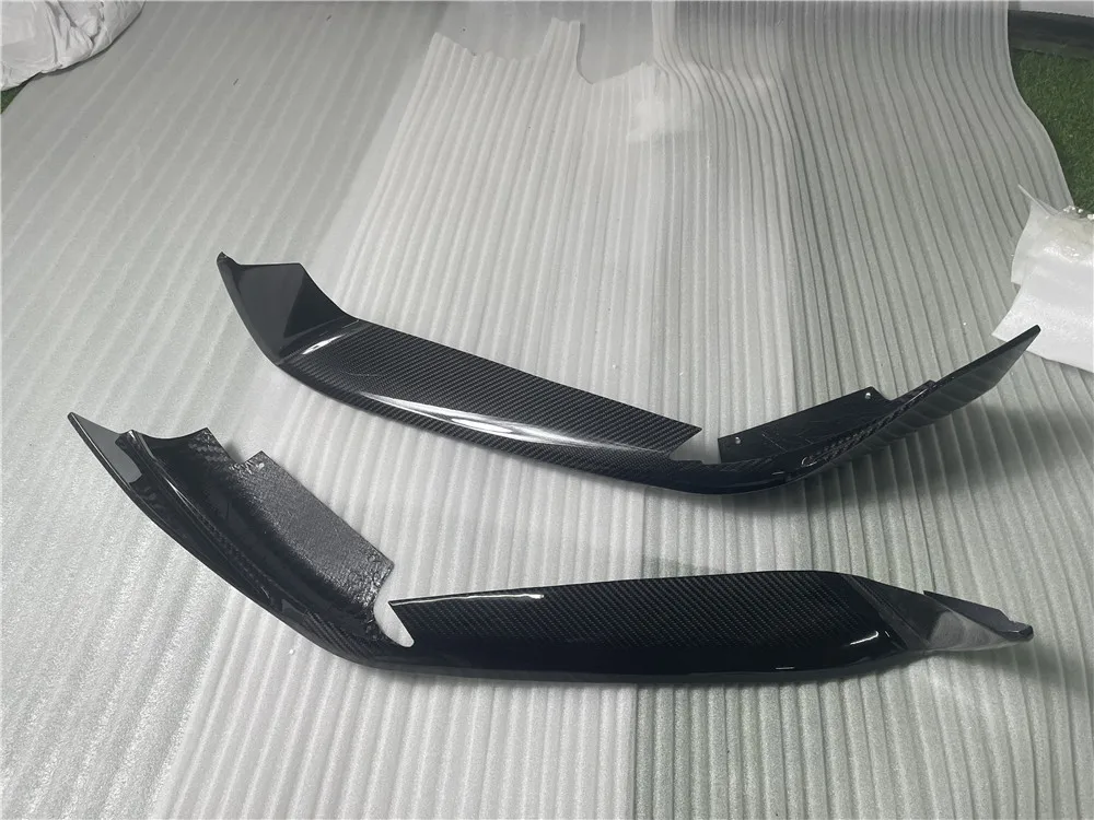 

992 Turbo's Perfect Accessories Bumper Vents for Dry Carbon Fiber Front Bumper Trim