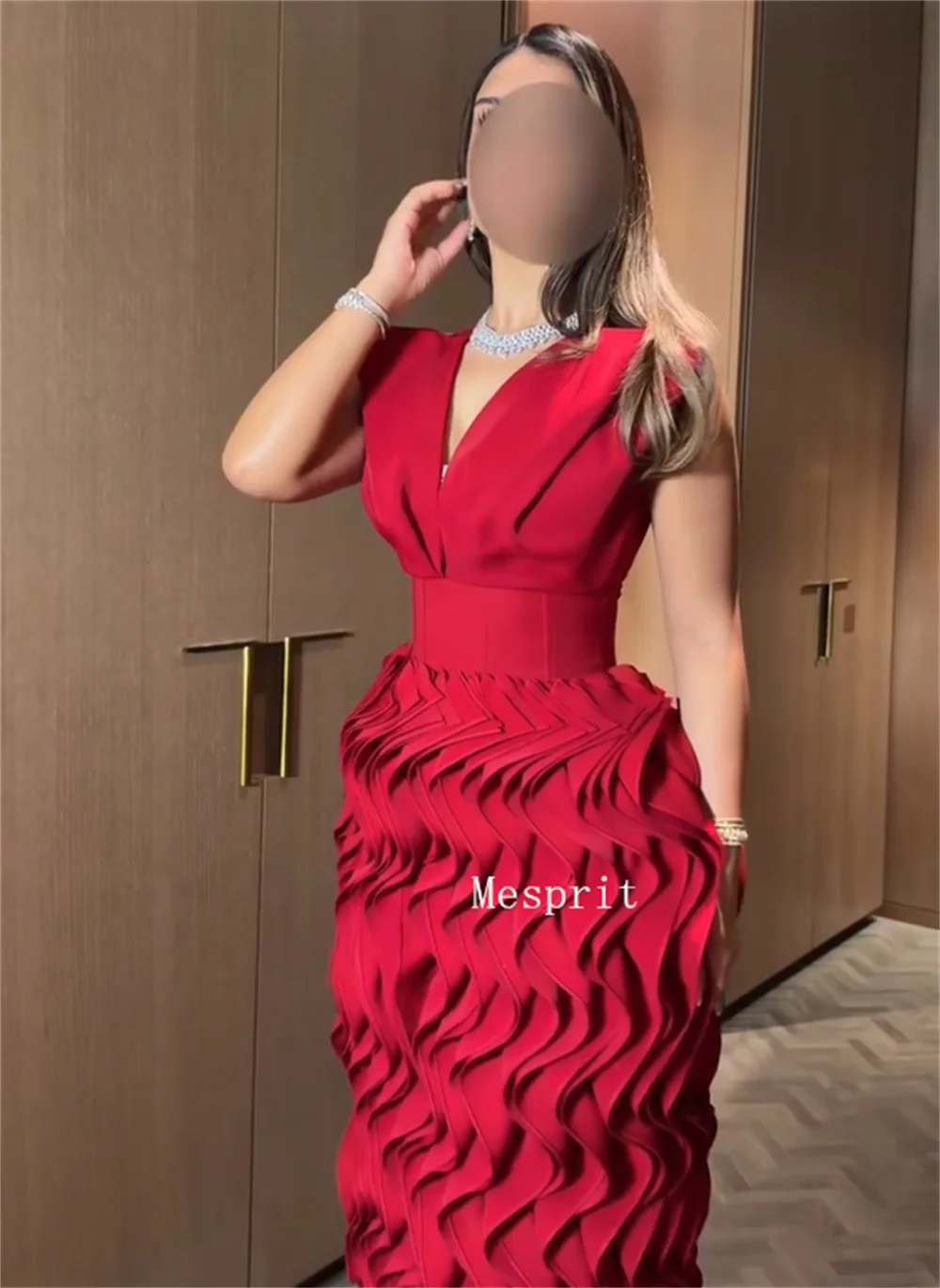 Customized High Quality Jersey Pleat Straight V-neck Long Bespoke Occasion Party Dresses Exquisite Chinese Style image 4