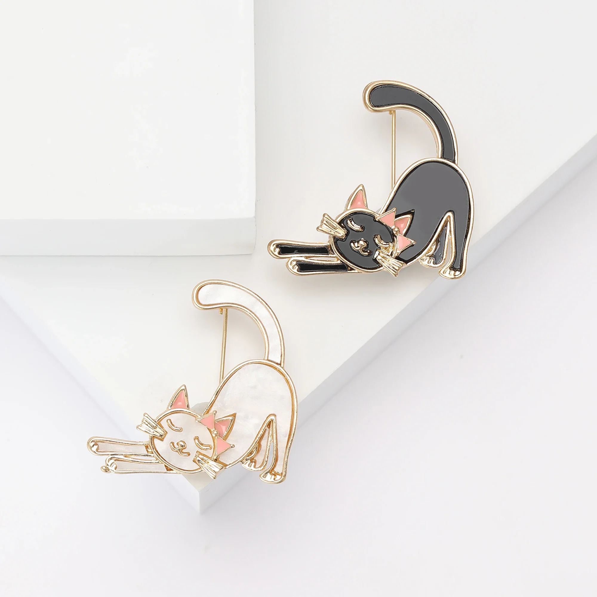 Enamel Cat Brooches for Women Unisex Animal Pins Event Party Backpack Decoration Clothes Accessories