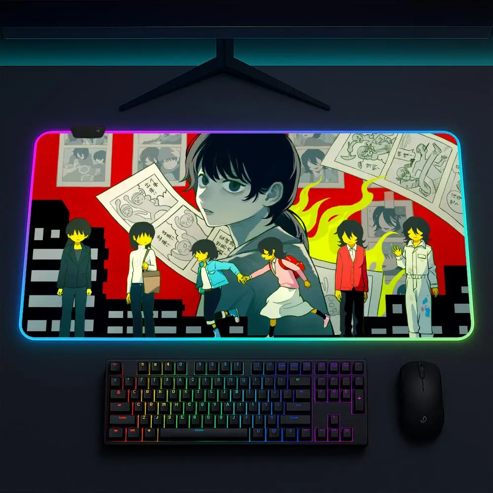 Look Back Mouse Pad Gaming mat, LED lighted, non-slip base, waterproof, large deskpad, soft surface