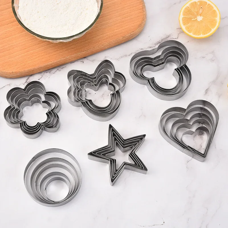 Disney Mickey Mouse Cookie Cutter Winnie Minnie Stainless Steel Cut Biscuit Mold Cooking Tools Set Figure Toys for Child Gifts