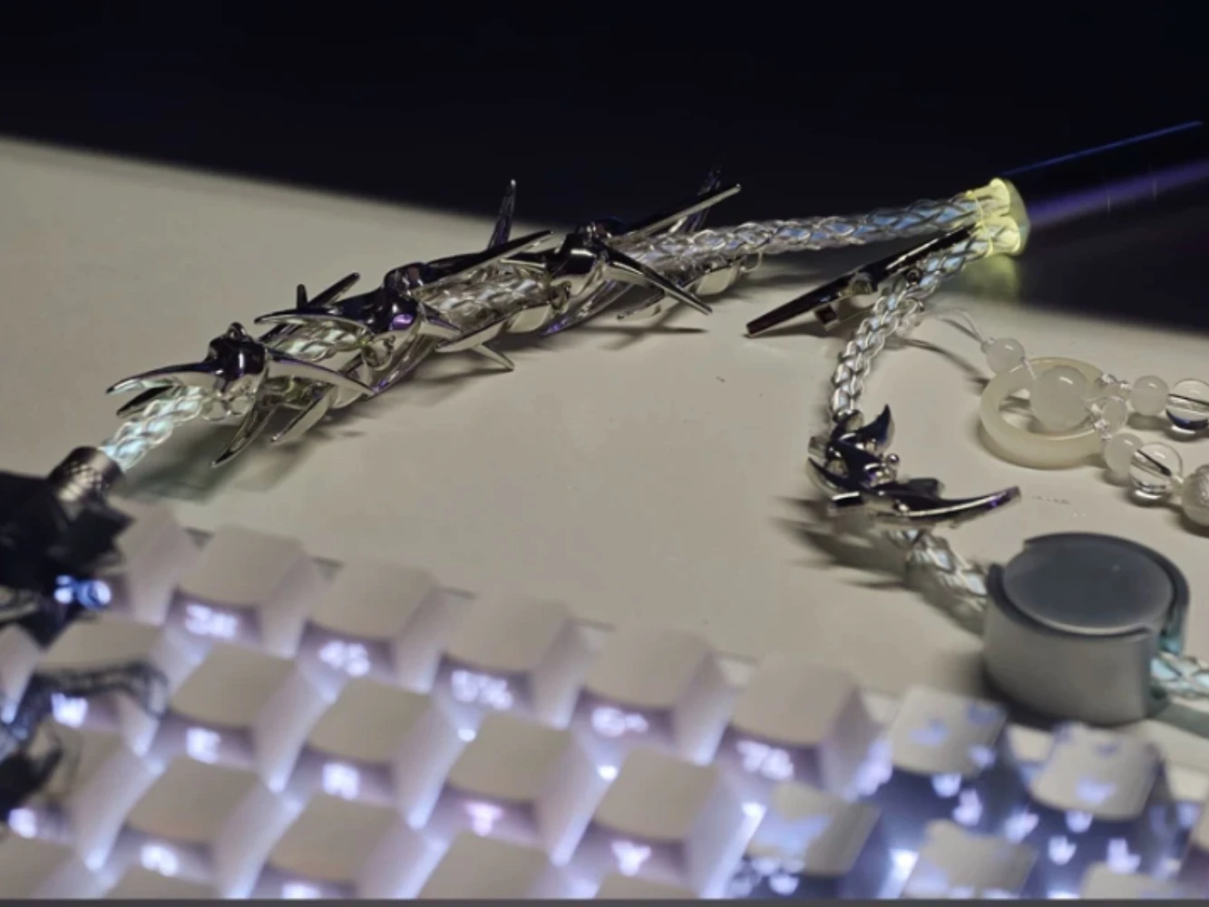 2-in-1 Double 8k Aviation Cable Front Emit Light Thorn Accessories 1.3M Tupe-c USB Magnetic Mechanical Keyboard Cable Desk Setup