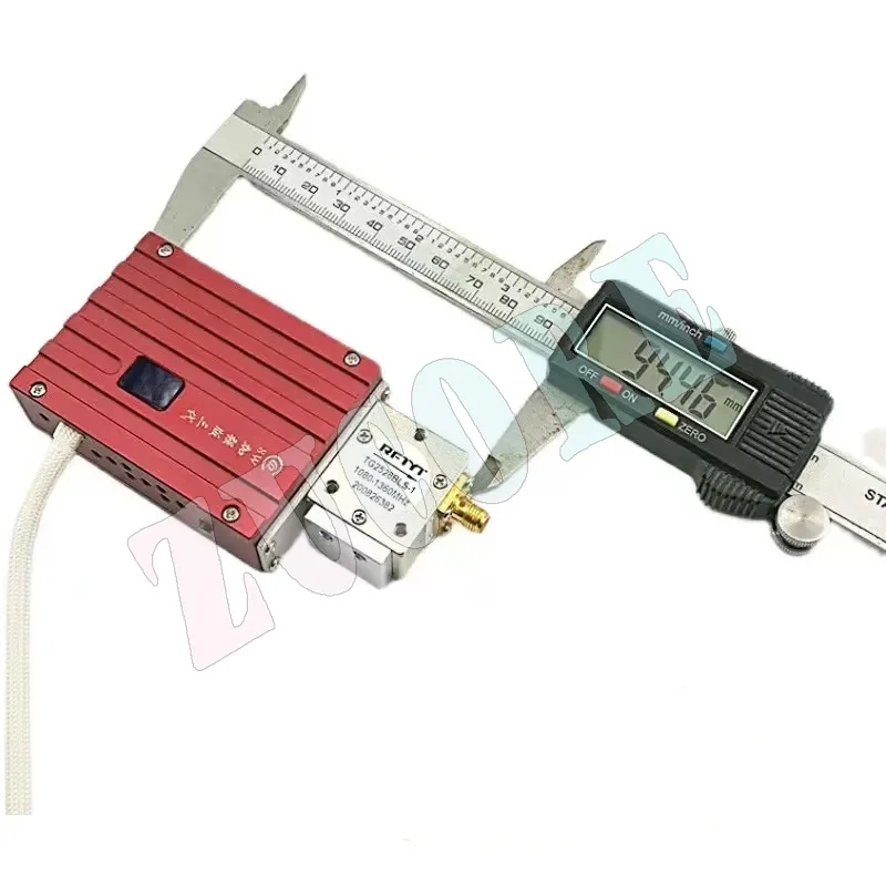 جهاز إرسال الفيديو FPV 1.2 جيجا هرتز 1.3 جيجا هرتز لاسلكي 8 وات تردد الراديو قوة نقل لمسافات طويلة