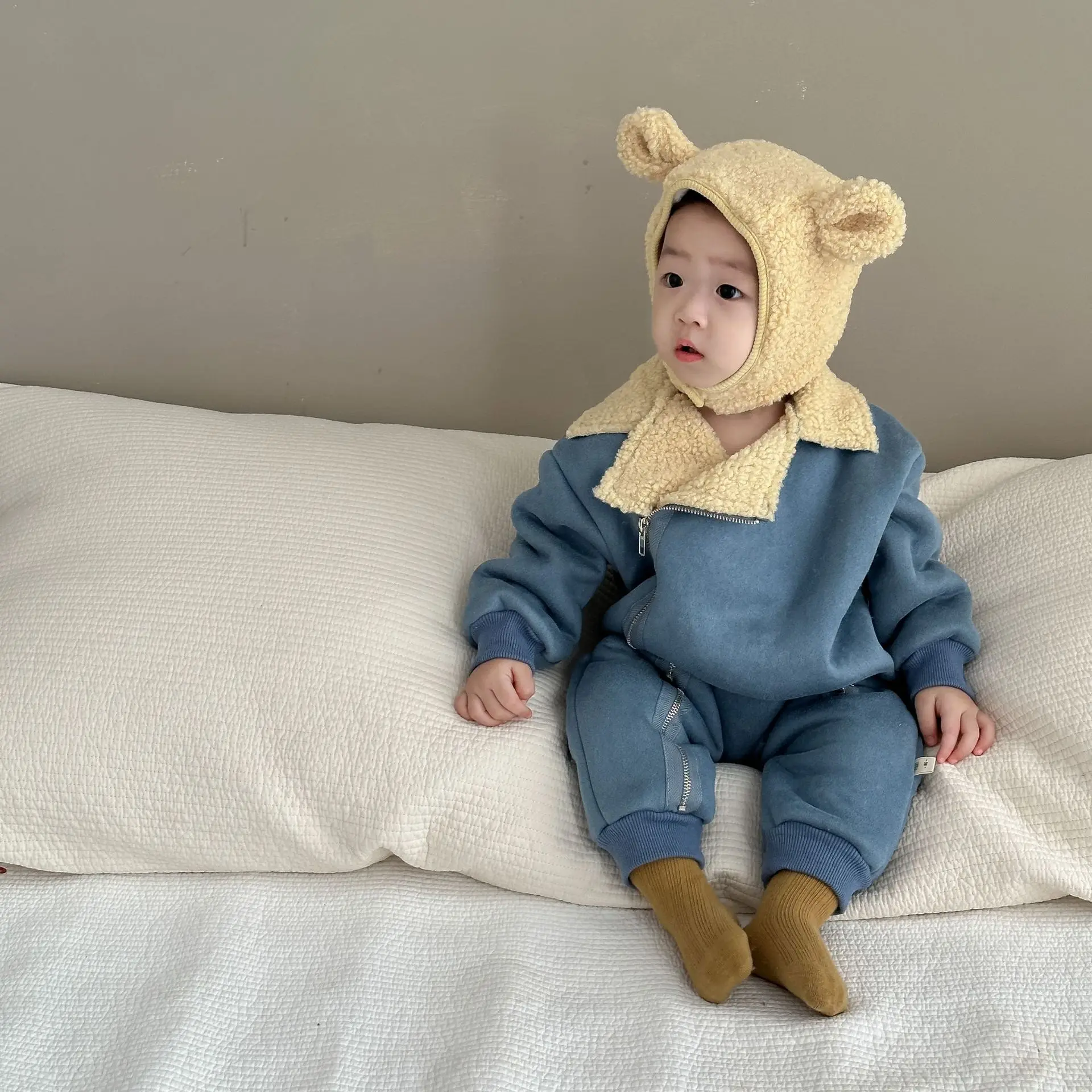 Autumn Winter New Baby Retro Cardigan Fleece Thicken Jumpsuit Girl Infant Solid Plus Velvet One-piece Toddler Boy Cotton Romper