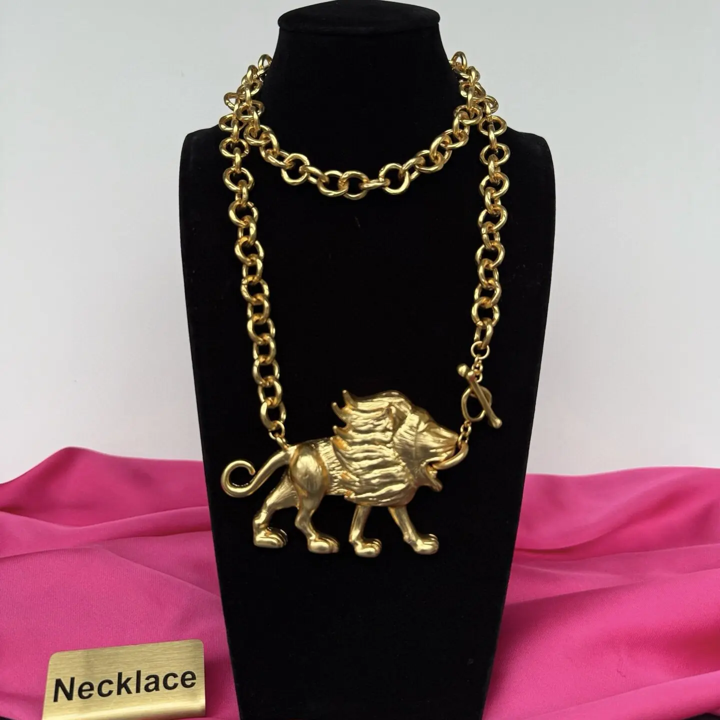 Fashion Brass Gold Plated Constellation Lion Long Necklace Sweater Chain Brooch Women Top Quality Brand Luxury Jewelry