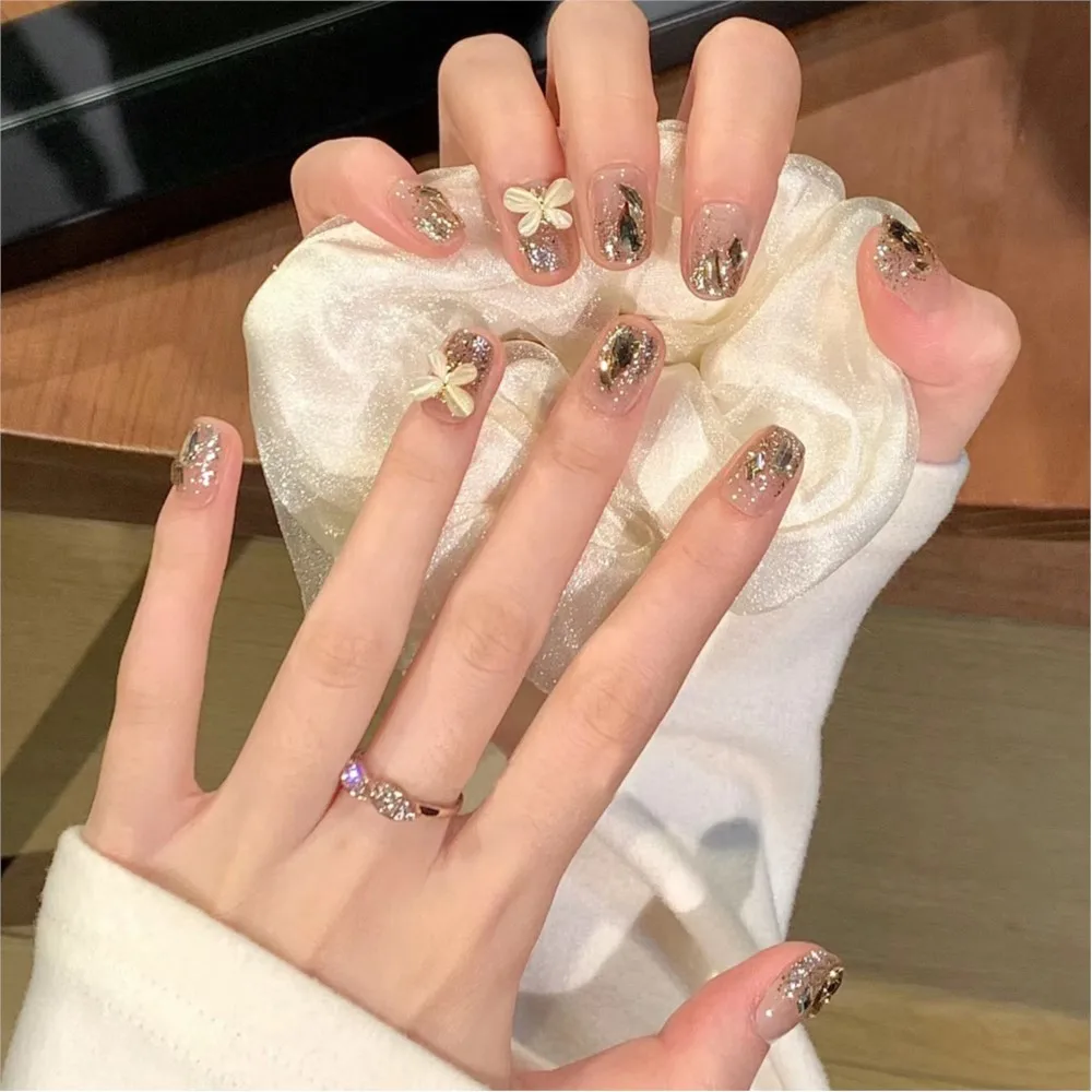 24PCS Cat Eye Short Handmade Press On Nails Full Cover Rhinestone Butterfly Design Pink False Nails Manicure Wearable Nail Tips