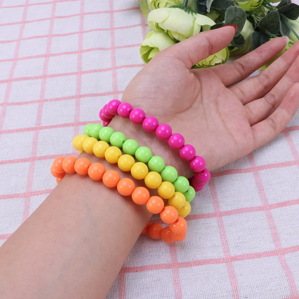 4Pcs Plastic Bead Bracelet for Women Neon Color Retro 70S 80S Party Dress Up Accessory Colorful Bead Bracelet for Dance Neon