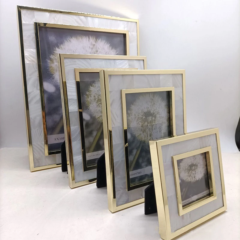 Creative Luxurious Metal Photo Frame Minimalist Decorative Picture Frame Home Décor, Ideal for Photos and Artwork Display
