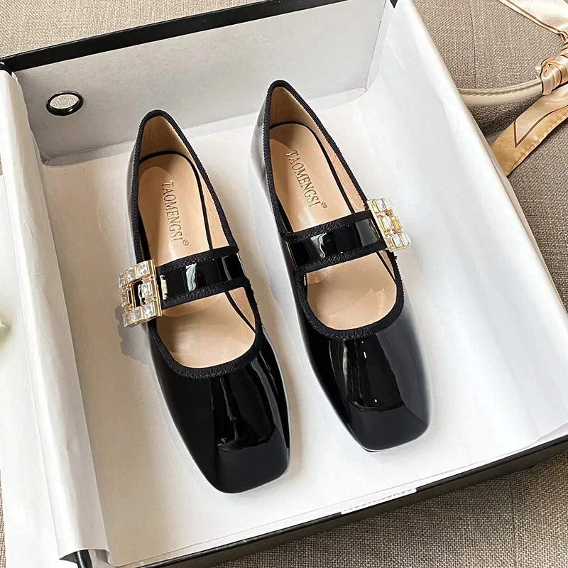 

New Women Flats Shoes Girl Round Toe Crystal Casual Leather Mary Jane Shoes Fashion Slip-on Dancing Shoes