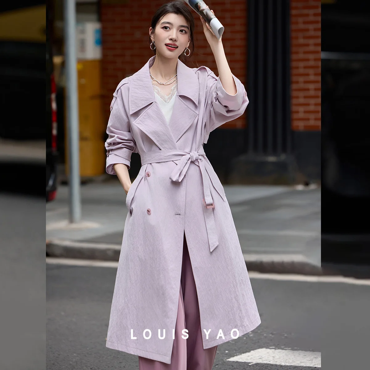 

LOUIS YAO Purple Long Women's Trench Coat 2025 Autumn Commuting Windbreaker Jacket Double-breasted Loose Cardigan with Belt