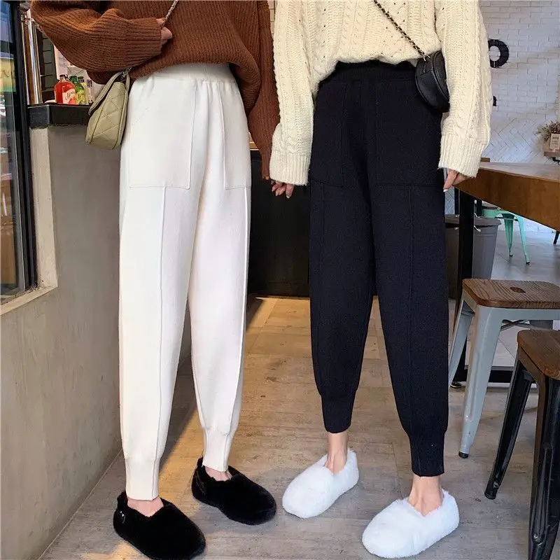 

2024 High Waisted Knitted Harlan Pants for Women Autumn Winter Loose Casual Radish Korean female Cropped Trousers R122