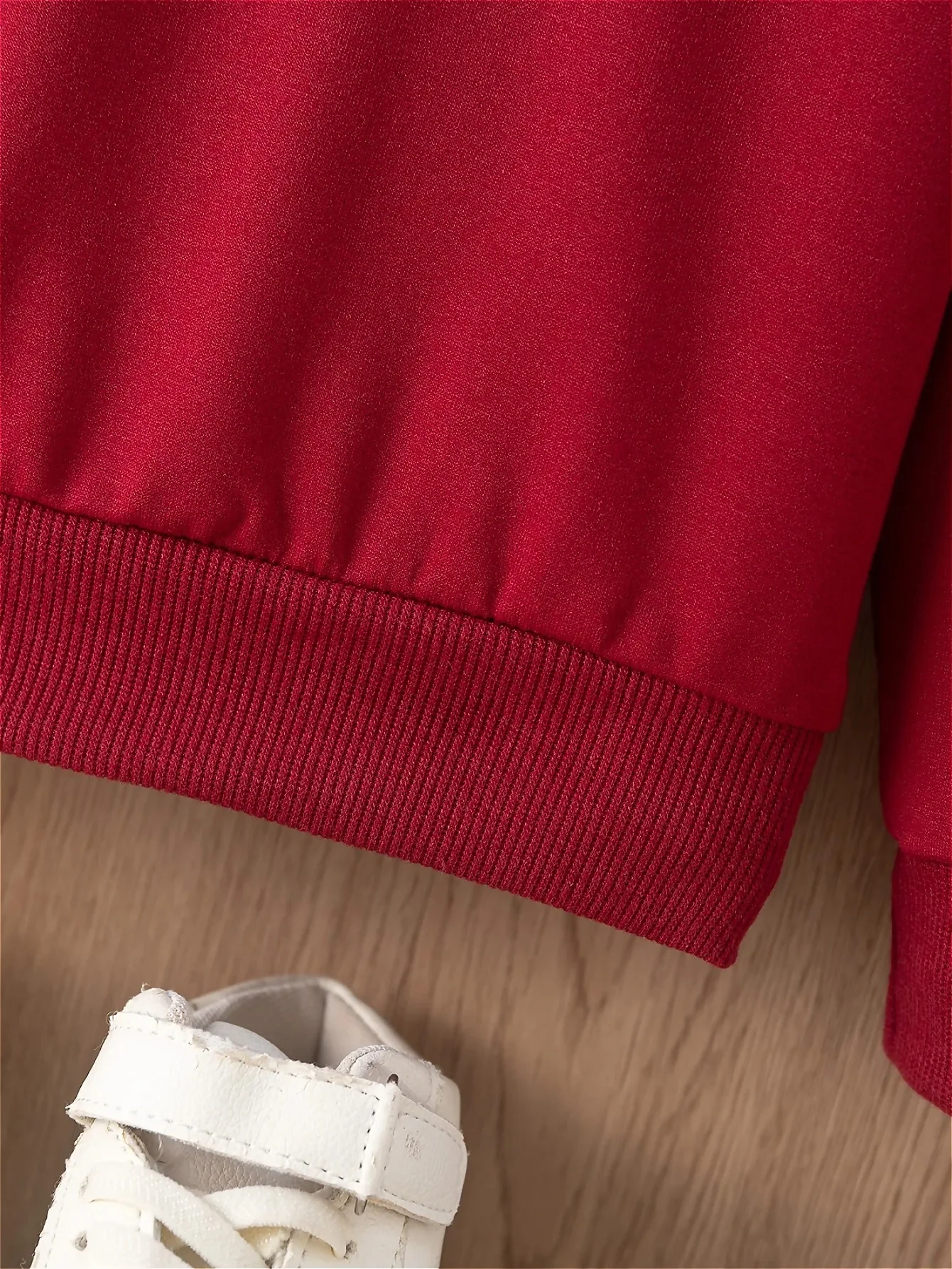 سويت شيرت بدون غطاء للفتيات مع قبعة سانتا وأضواء عيد الميلاد مطبوع عليه أضواء عيد الميلاد الاحتفالية للغداء للسيدات، تصميم مريح برقبة دائرية