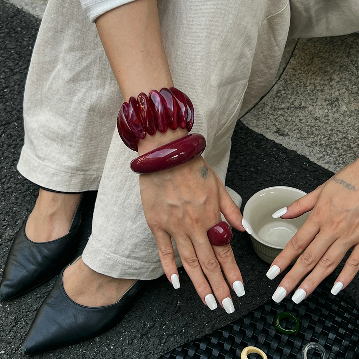 PuRui 3 أنماط خمر الأحمر سميكة الاكريليك الراتنج أساور خواتم للنساء الشرير الهيب هوب غير النظامية سحر الذراع سوار مجوهرات هدايا