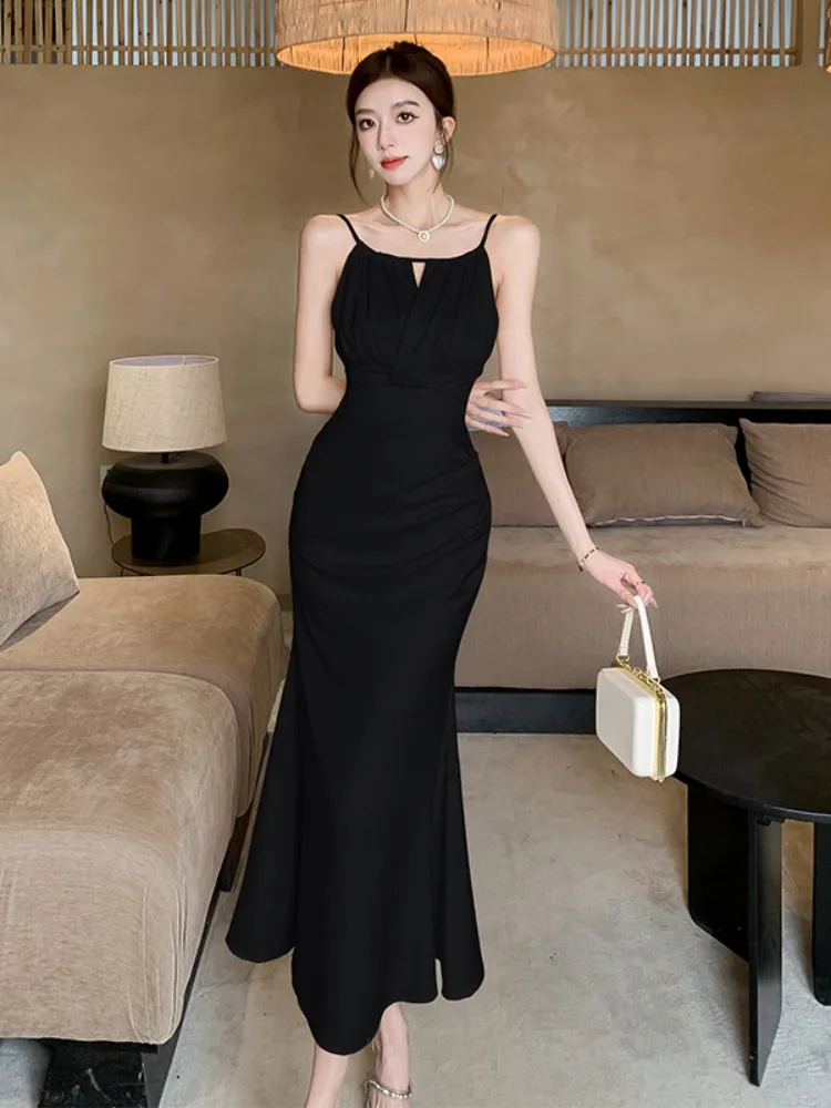 Summer 2025 New Vintage ter Ne Strap Dr Women's Satin Fi Tail High-End Long Design Sensation Gown